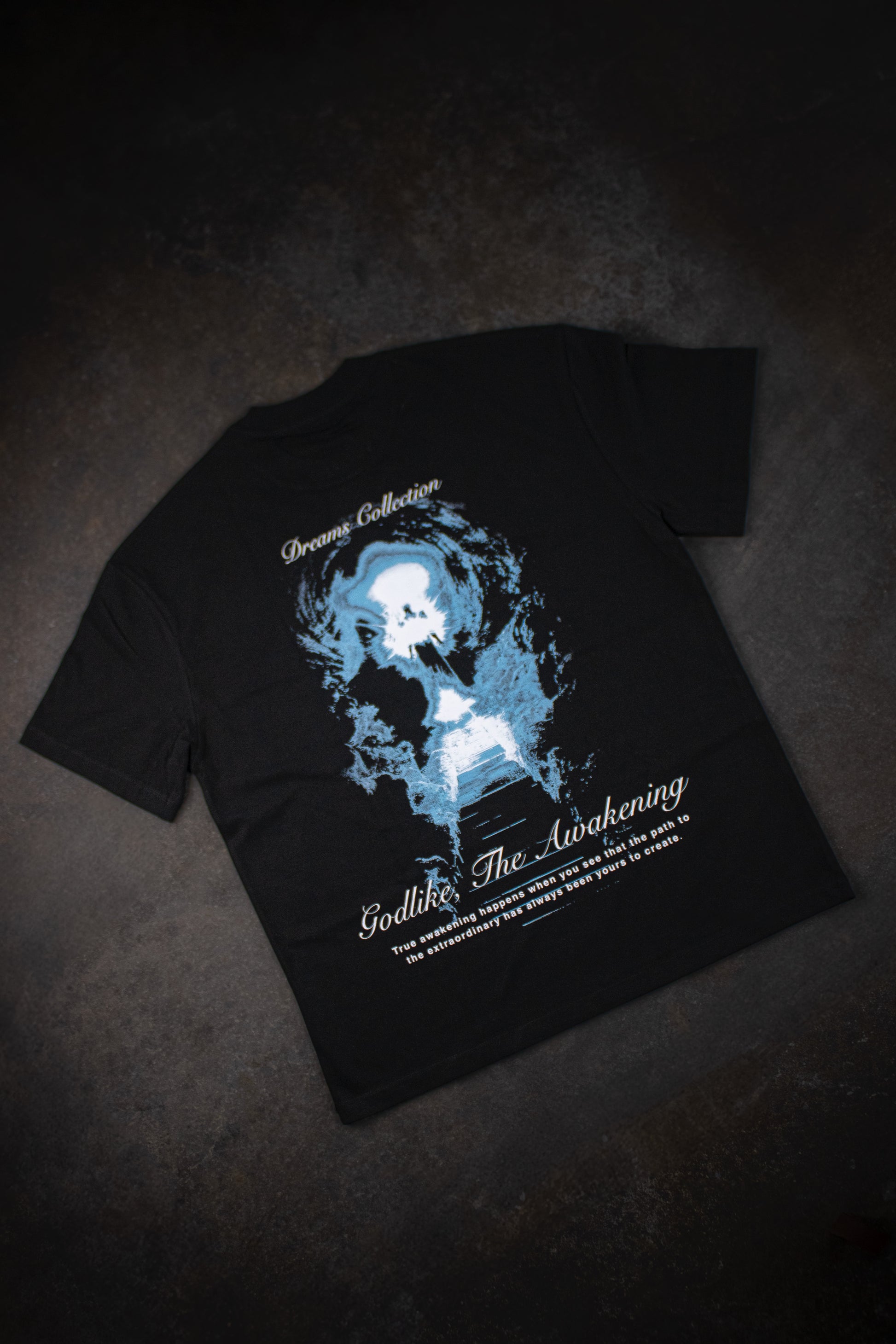 DREAMS AWAKENING OVERSIZED BLACK